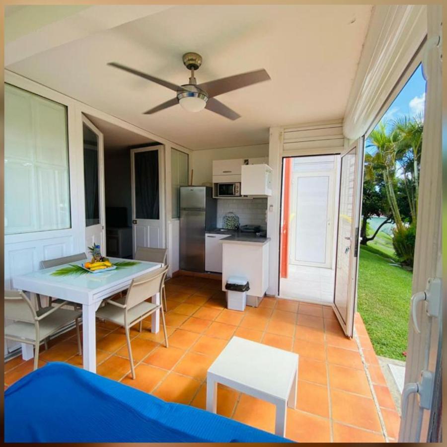 Appartement Rez-De-Chaussee De Villa A 1 Minute De La Plage Saint-Francois  Exterior foto